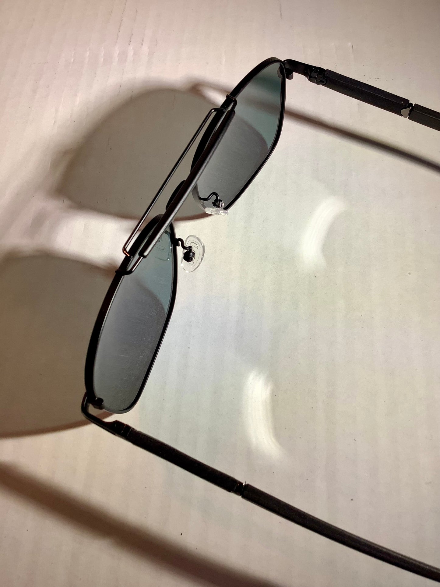 Men sunglasses HARDCORE emerald green lens