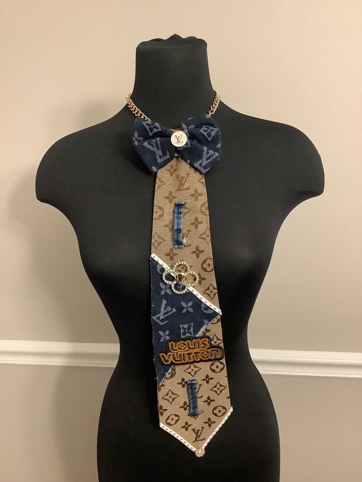 Neck ties / Custom neck tie necklace