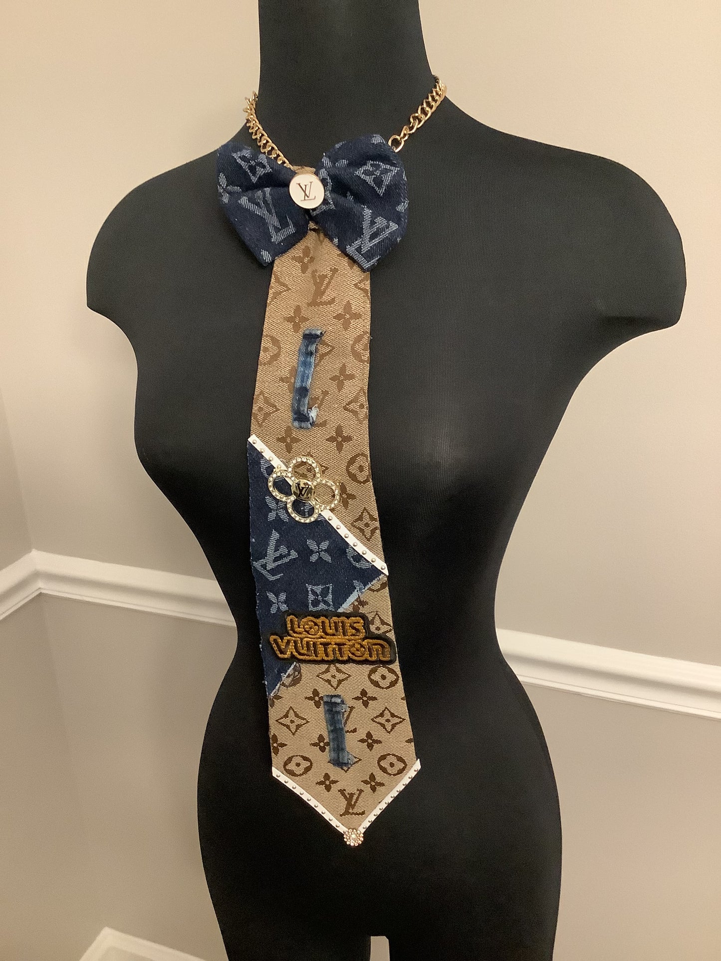 Neck ties / Custom neck tie necklace