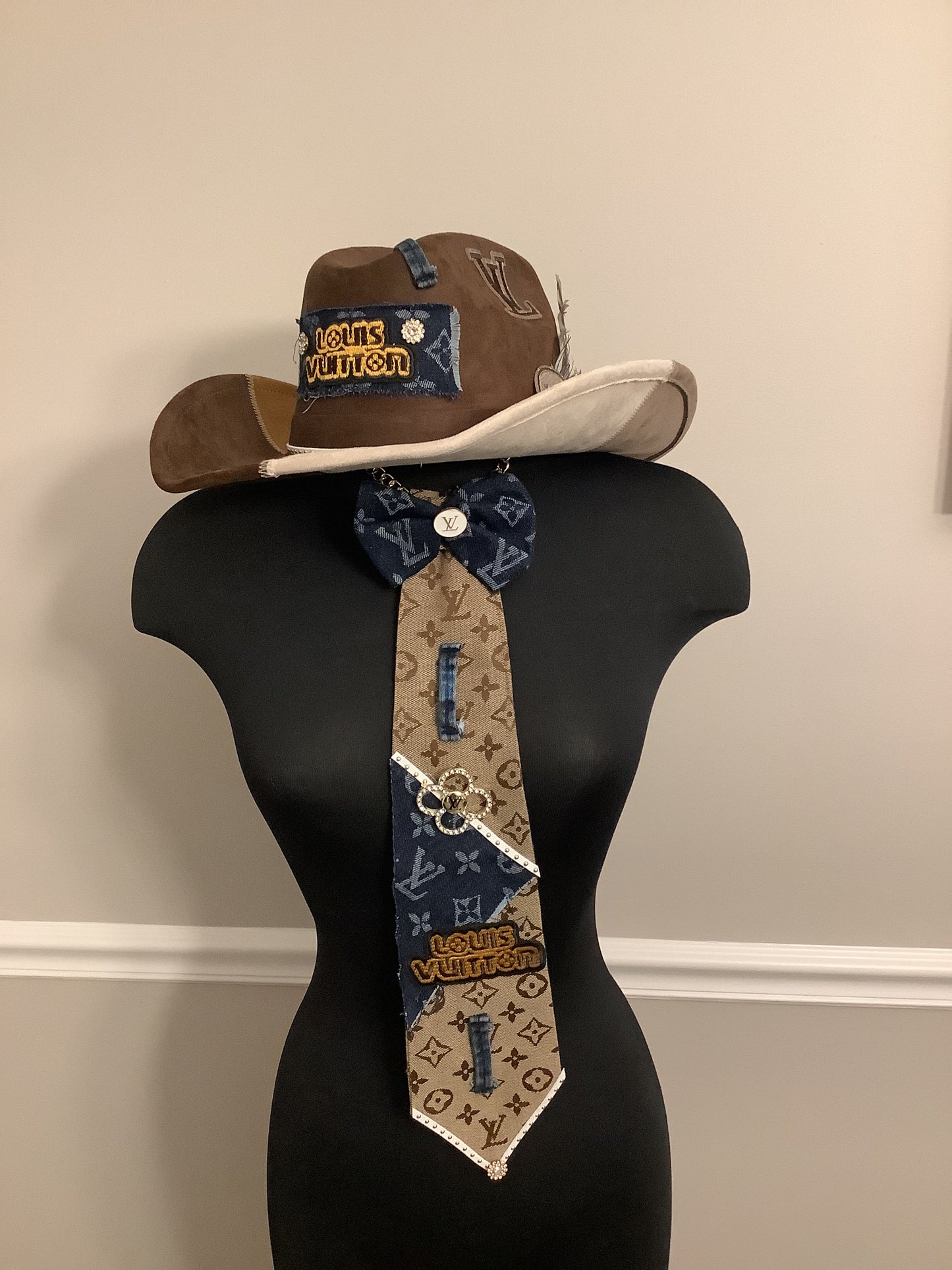 Neck ties / Custom neck tie necklace