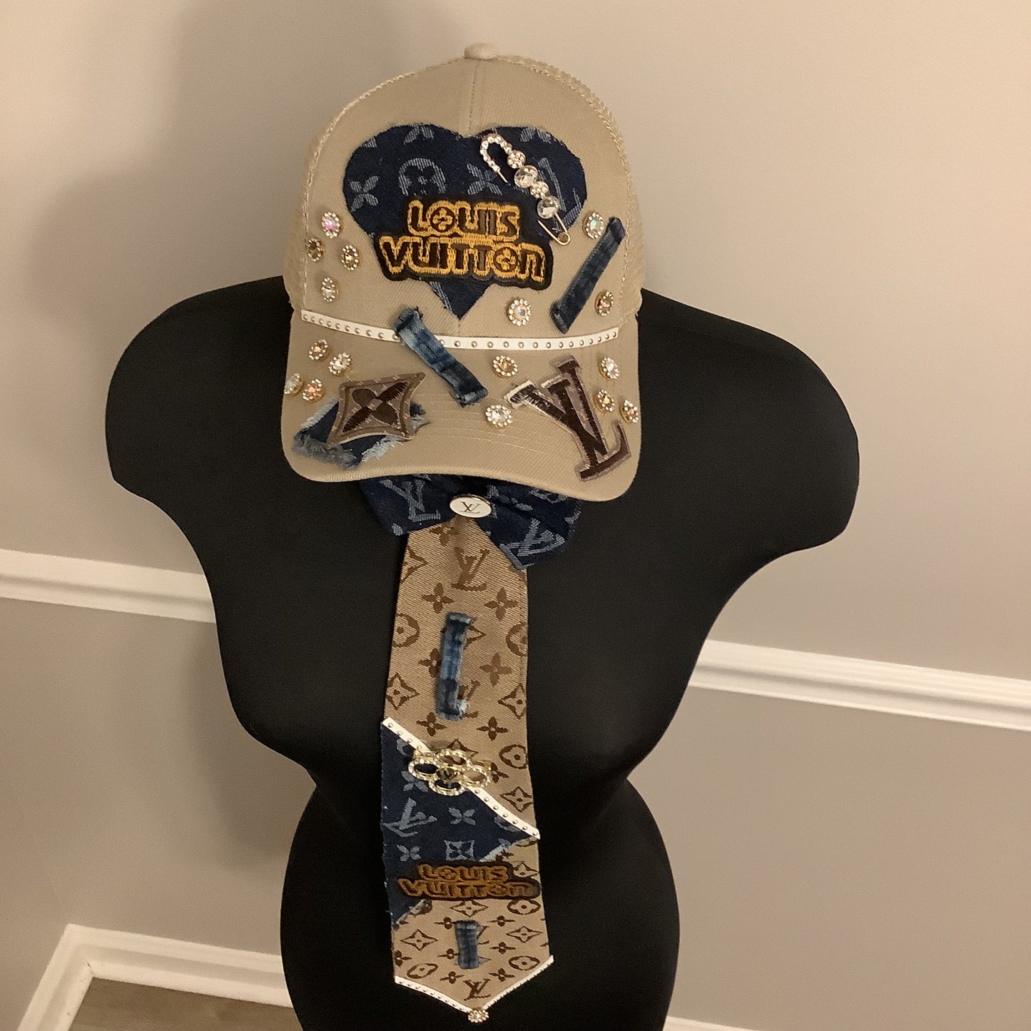 Neck ties / Custom neck tie necklace