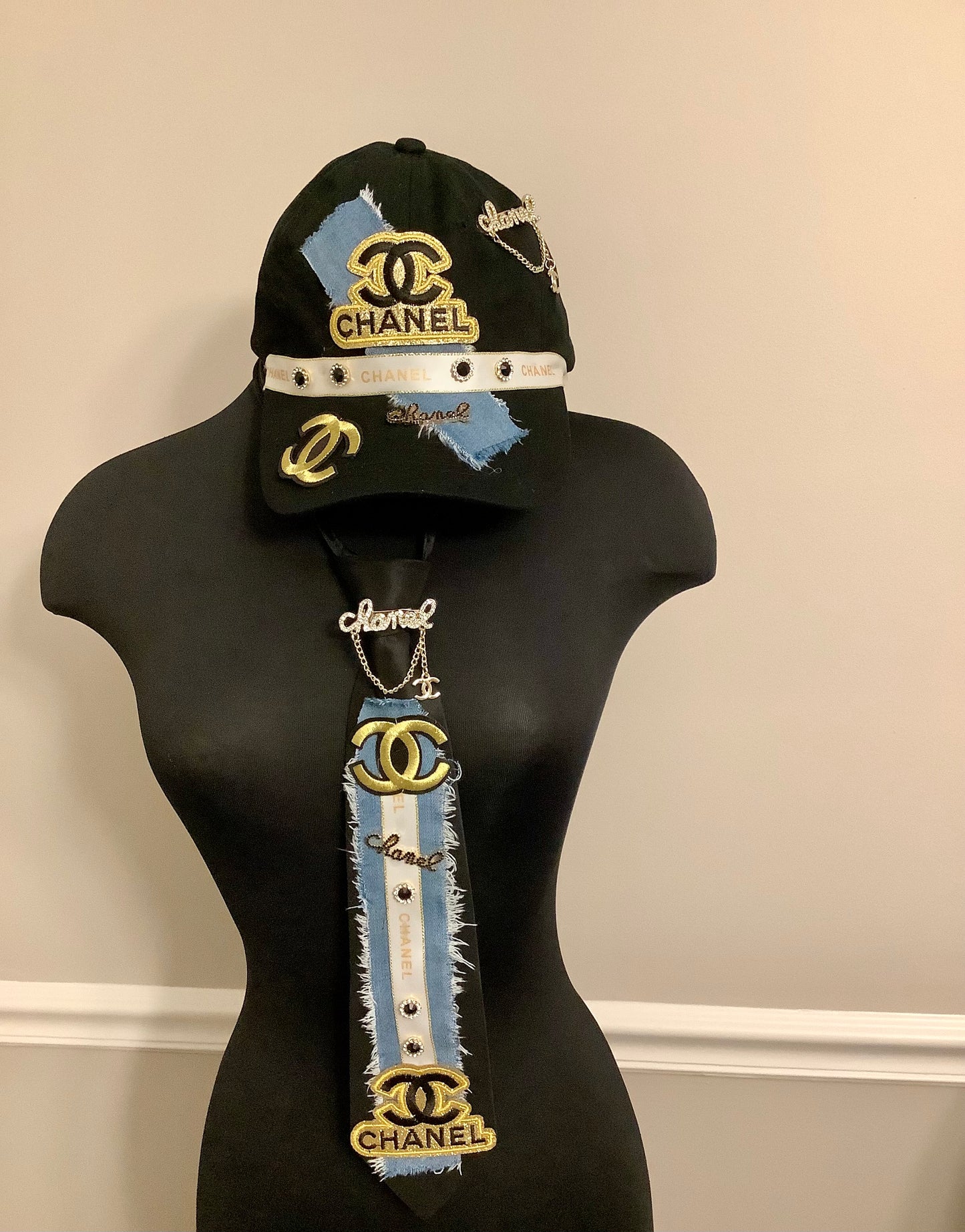 Tie Necklace / TM Freestyle Ties