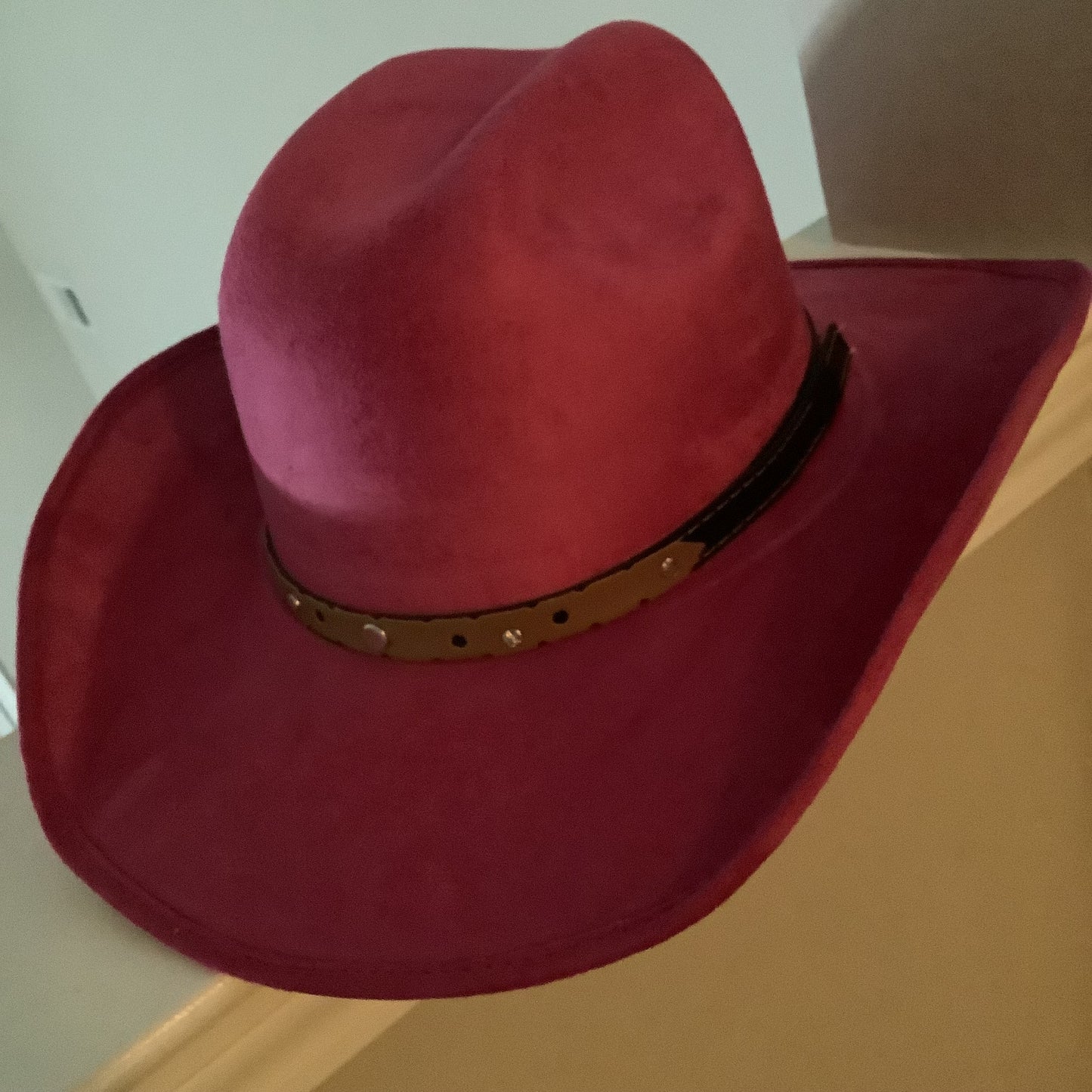 Cowboy hat / Fuchsia / Vegan Suede