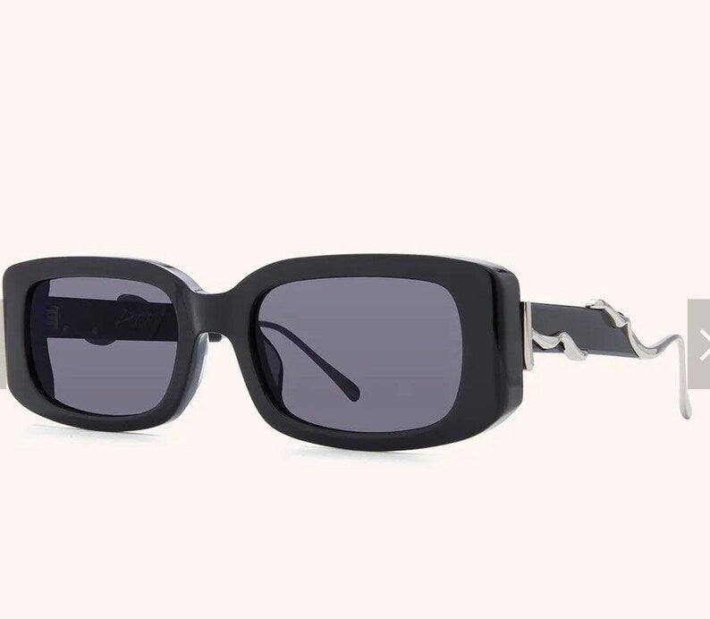 Clara Retro square frames