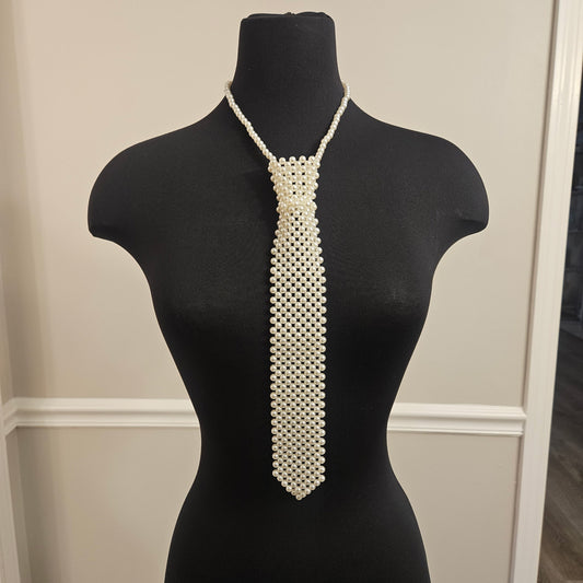 White Pearl Necktie Necklace / Beaded Pearl Necklace /
