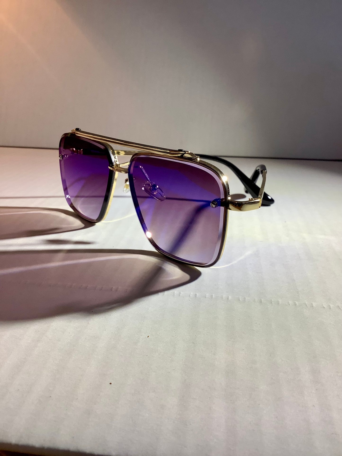 Durango sunglasses gradient purple lens