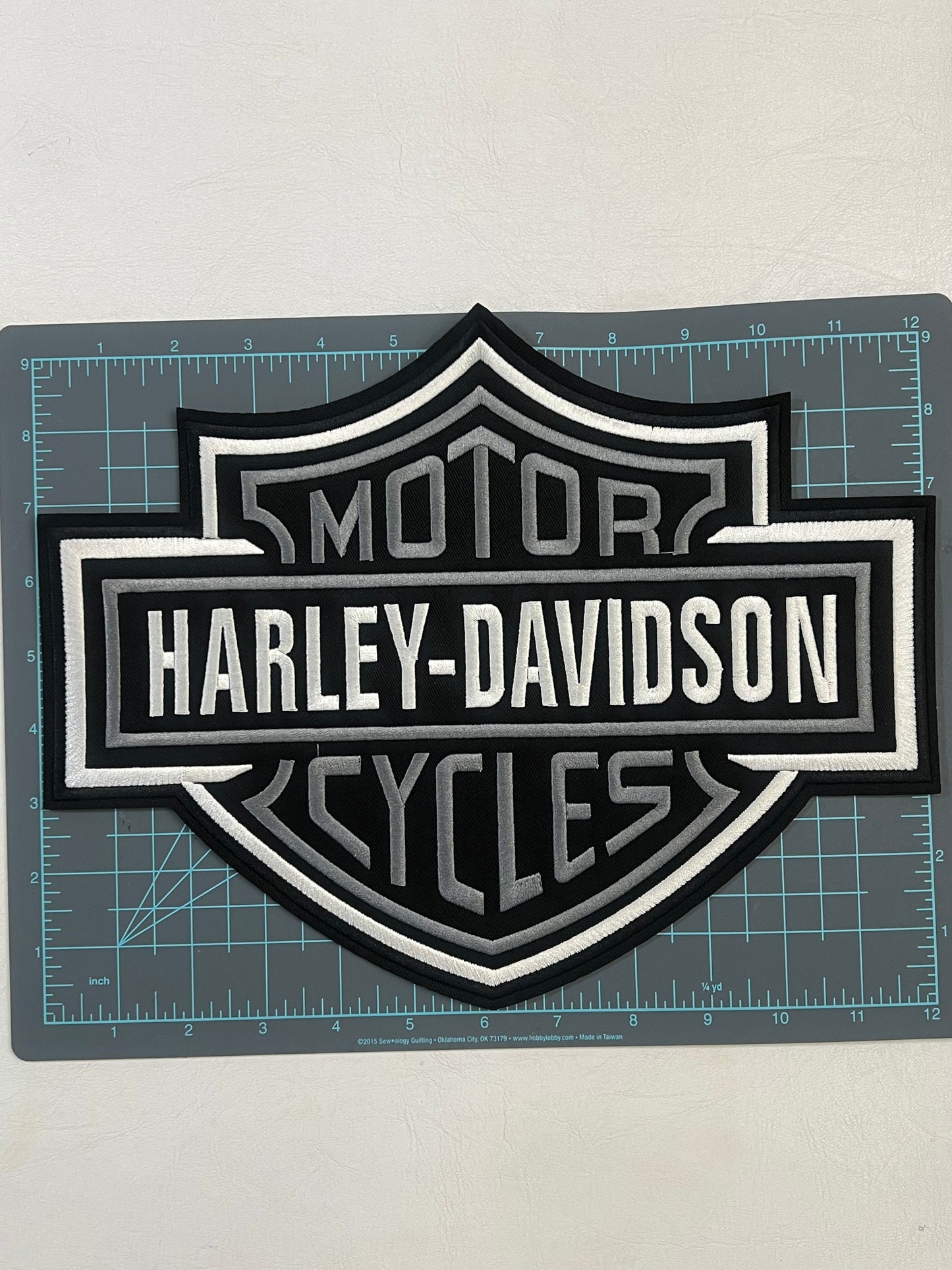 Harley Davidson Motorcycles Iron-On Patches - Black/White