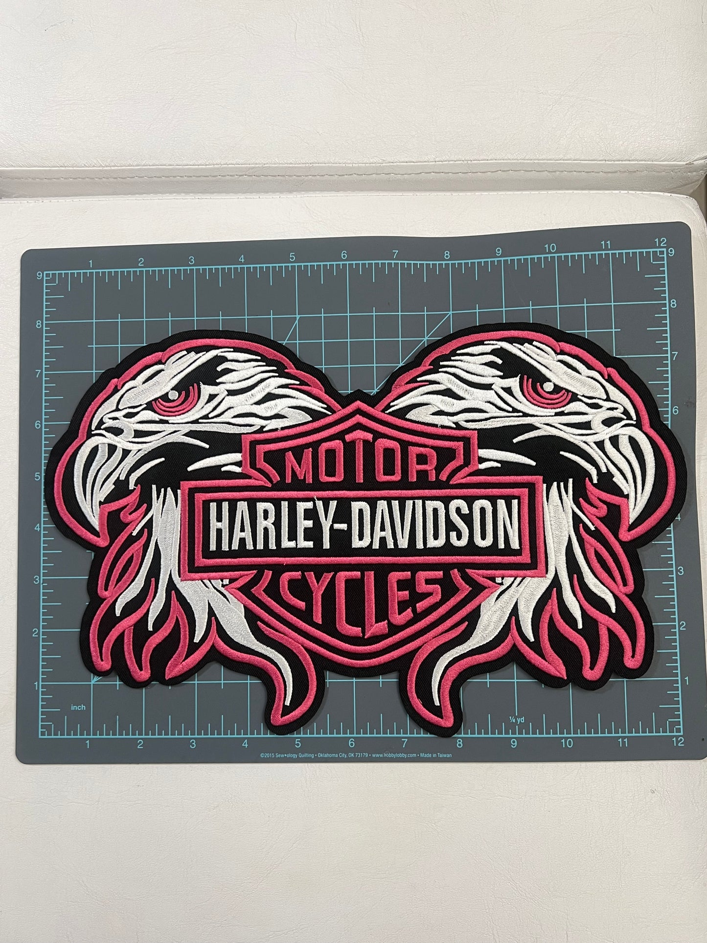 Harley Davidson Eagles Motorcycles Iron-On Patches - Pink