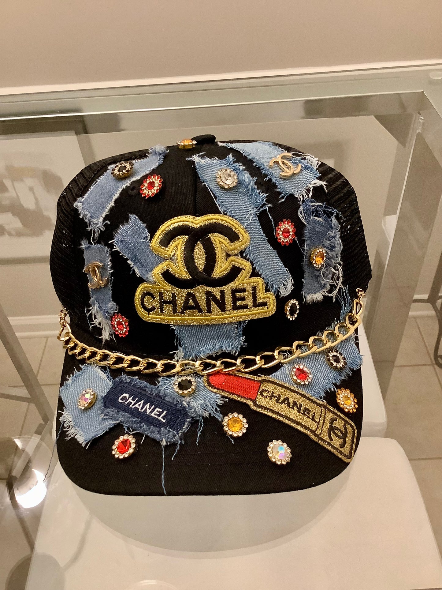 SnapBack Hat / One of One / black with denim