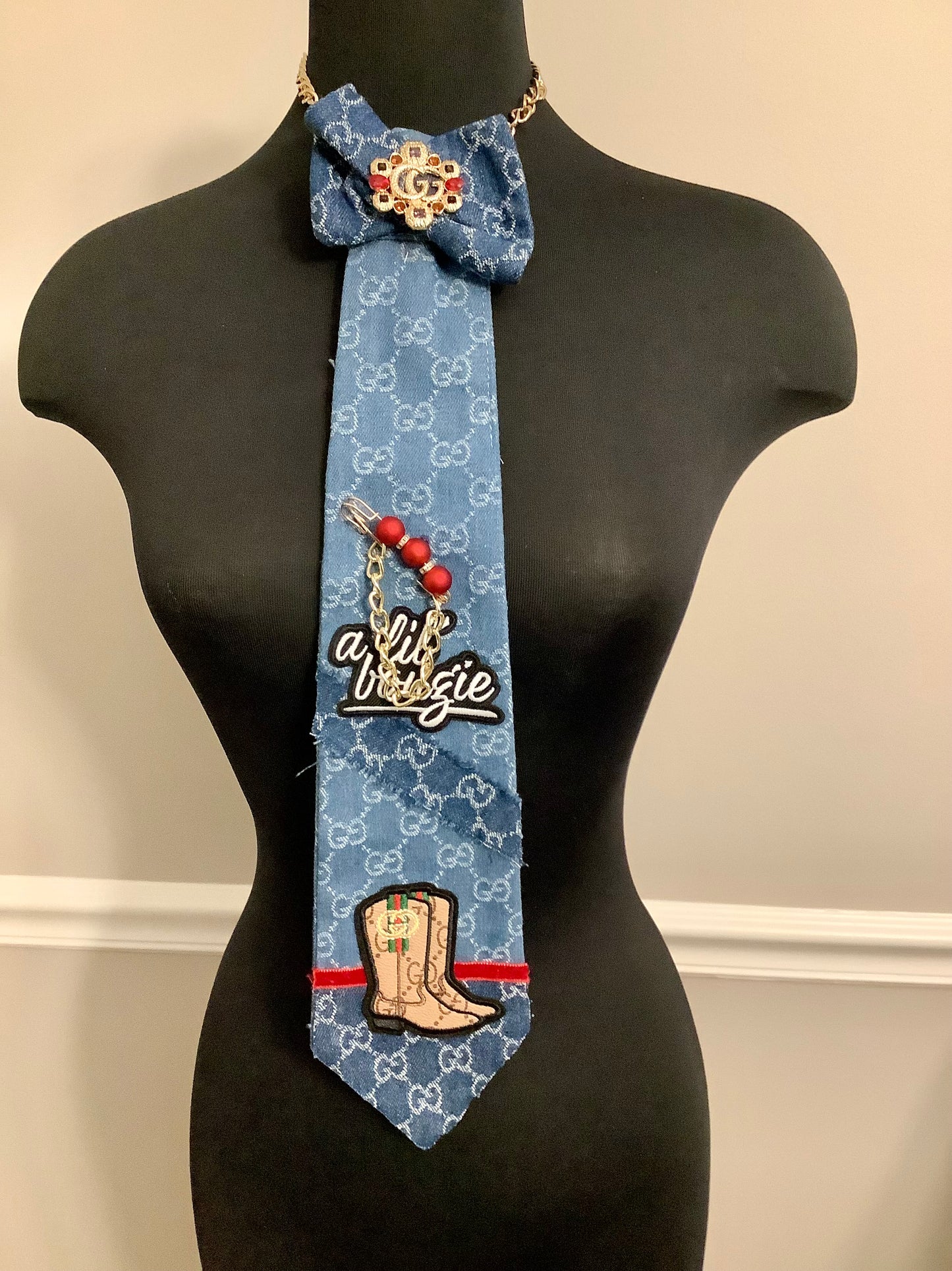 Neck Tie Necklace / TM freestyle Necklace