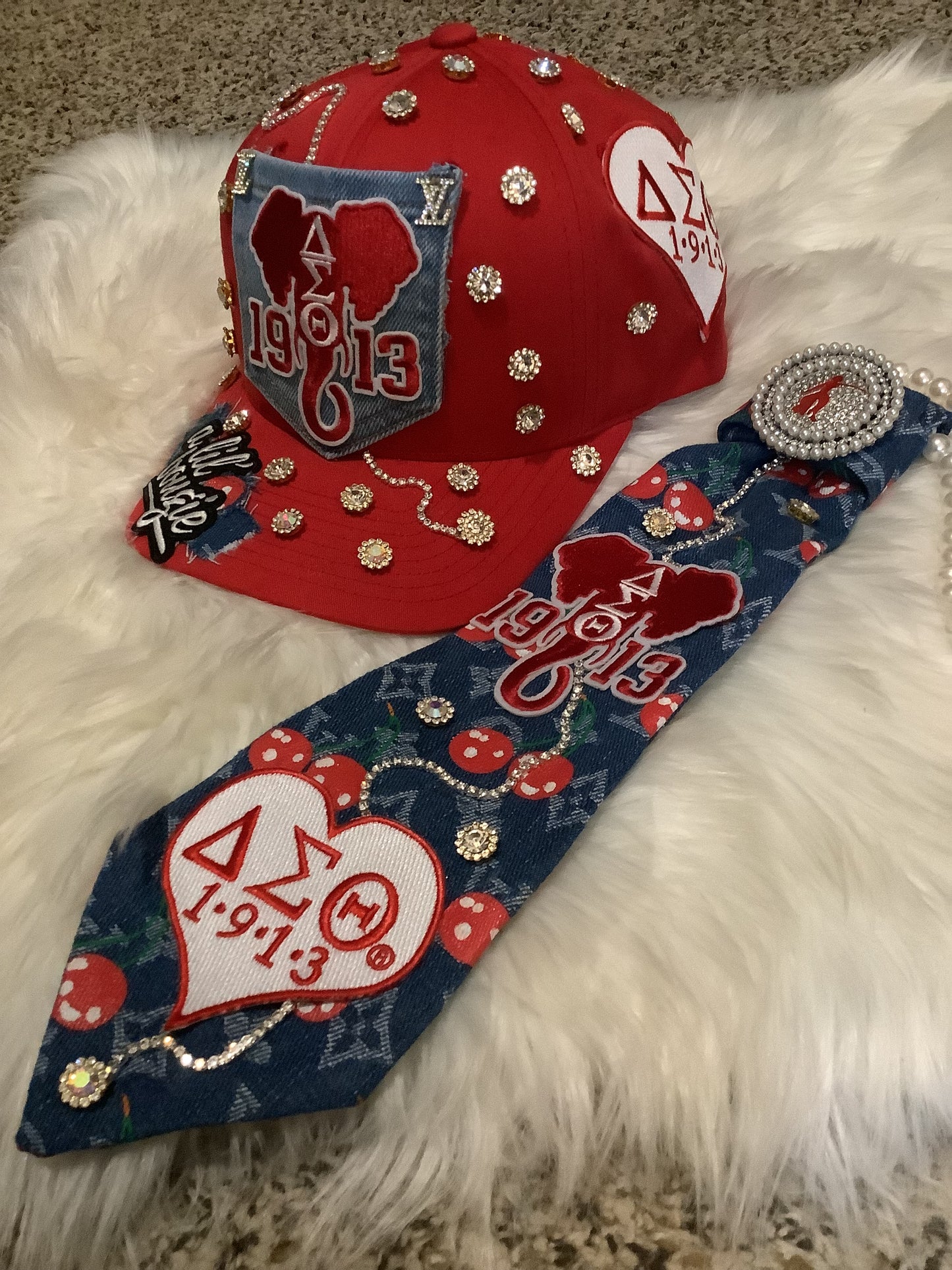 Necktie necklace - Sorority necktie