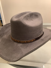 Load image into Gallery viewer, Cowboy hat / Gray / Vegan Suede
