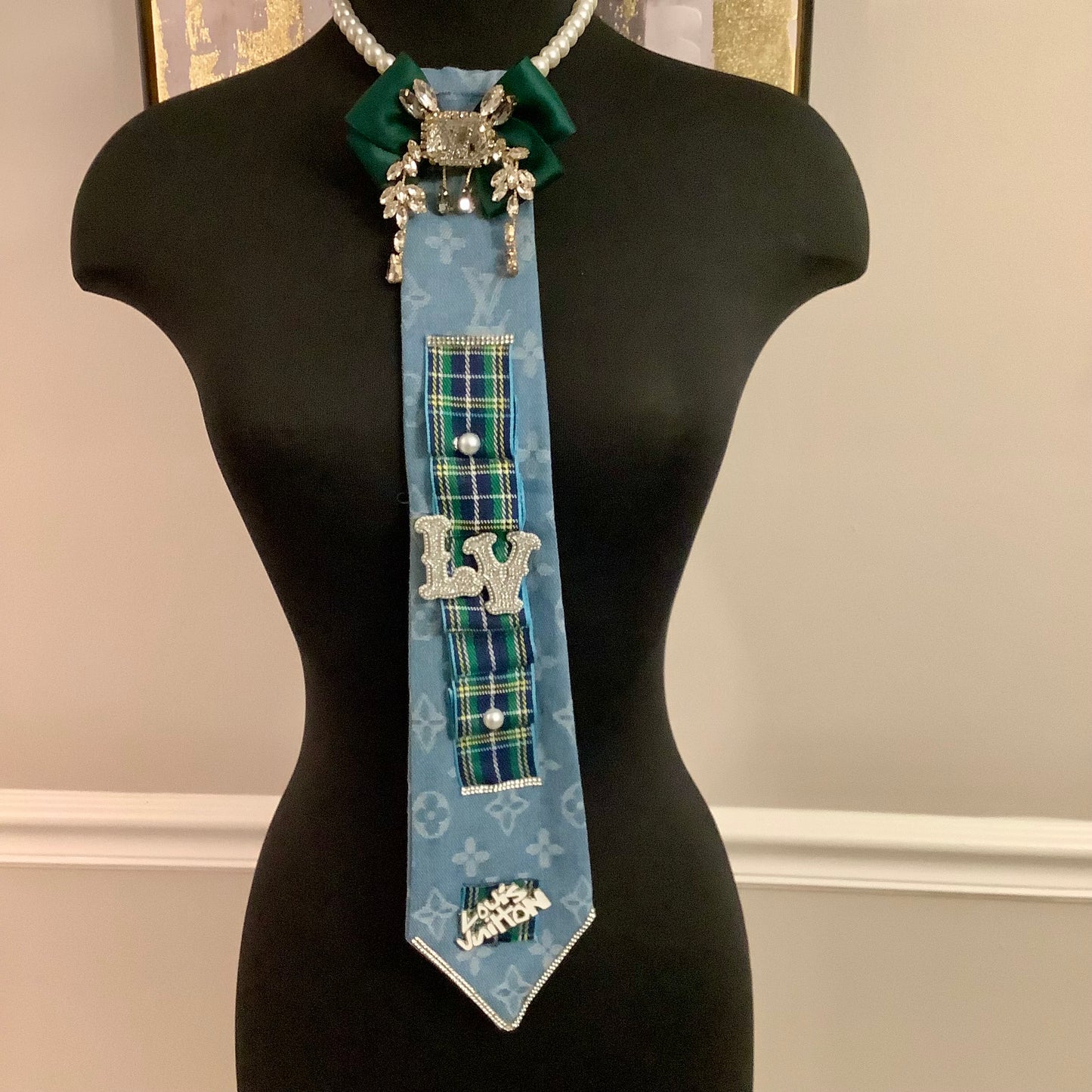 Custom Ties / Necktie Necklace / TM Freestyle Ties