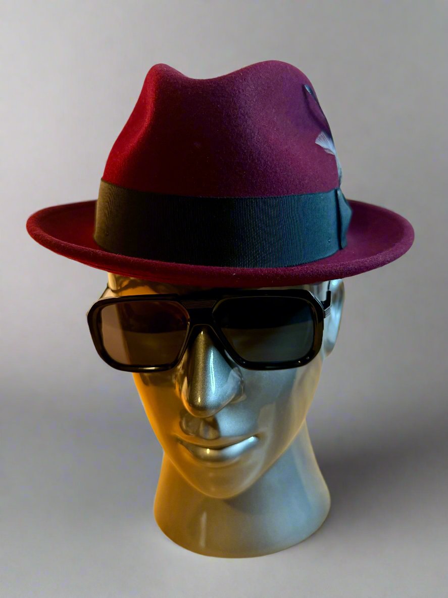 Man short brim hat