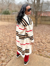 Load image into Gallery viewer, Long Sleeve cardigan / Thick Material / Cream long sweater
