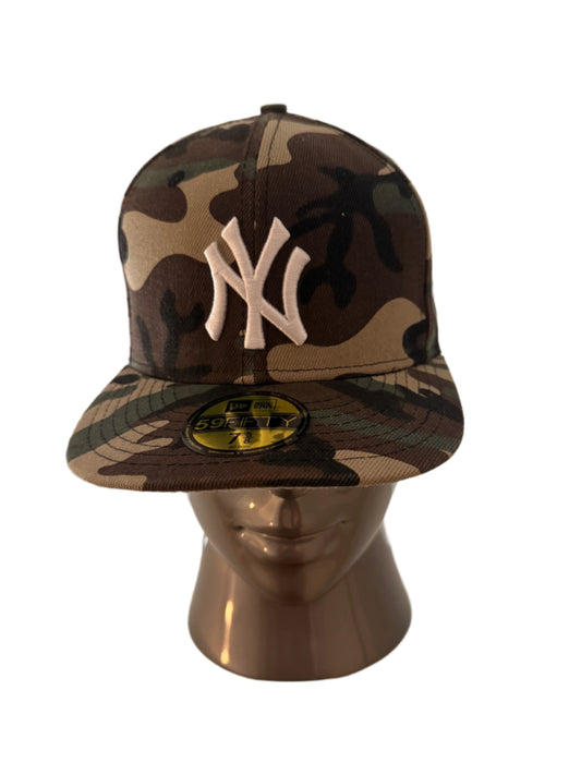 Camo Baseball Cap / Trending caps / White NY letters